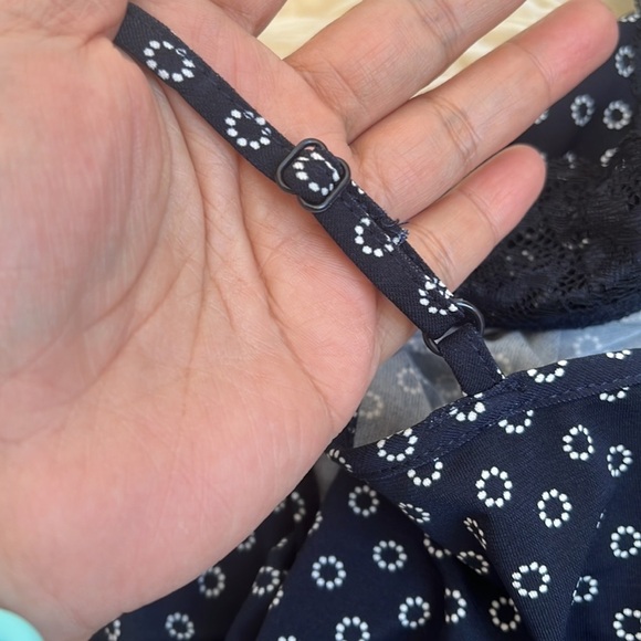 CLEO NAVY BLUE PATTERNED CAMISOLE SIZE S - Picture 7 of 8